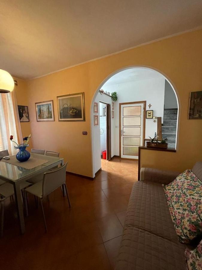 La Casa Di Franco Villa Ruosina Exterior photo